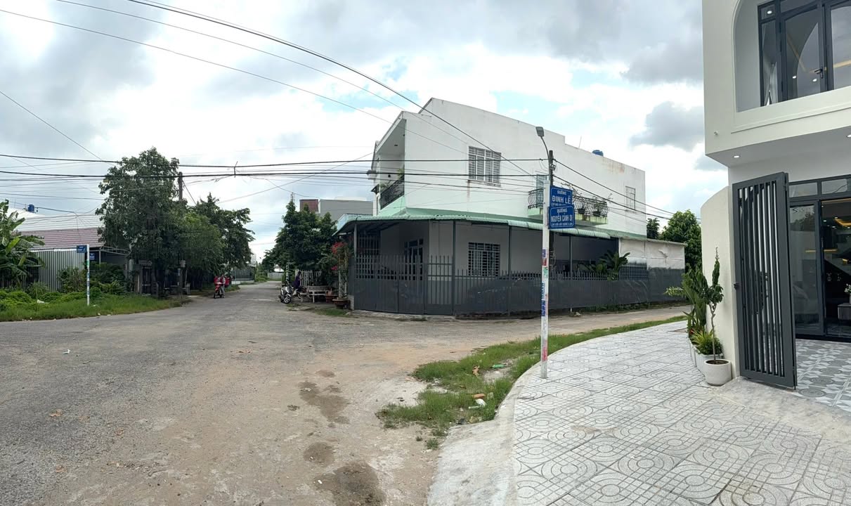 Nhà lô góc hai mặt tiền Đinh Lễ, Rạch Giá 85m² giá 3.45 tỷ - Sẵn sàng vào ở ngay!