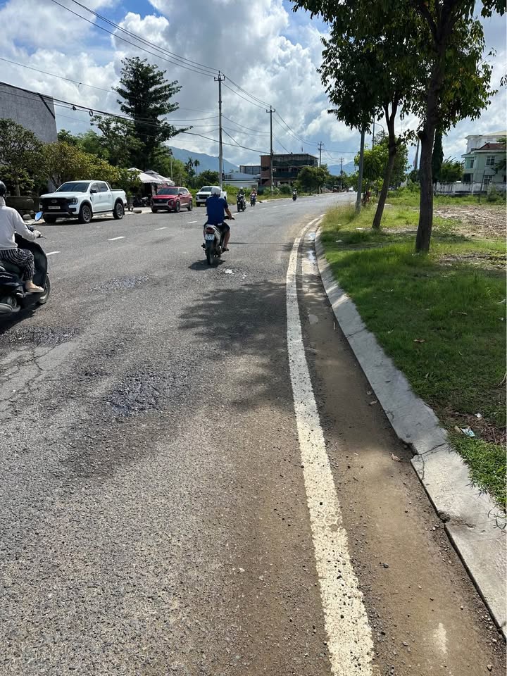 Đất nền đường K10, phường Ninh Hiệp, 1281m² giá chỉ 60.645 tỷ - Đầu tư sinh lời hấp dẫn!