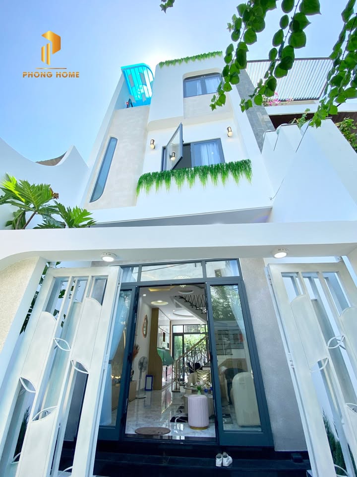 Nhà 3 tầng trung tâm phố thời trang Lê Duẩn 78m² - Có hồ bơi tại gia!