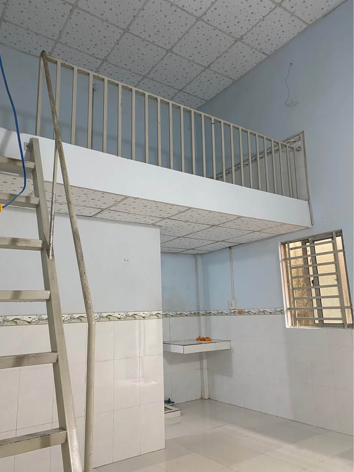 Phòng trọ cho thuê tại 86 Trần Văn Nghiêm, 32m² giá 1.8 triệu - Không chung chủ, tự do giờ giấc!