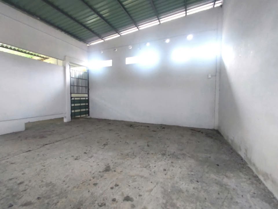 Cho thuê mặt bằng kinh doanh 1200m² mặt tiền Nguyễn Thị Định - Giá chỉ 8 triệu/tháng!