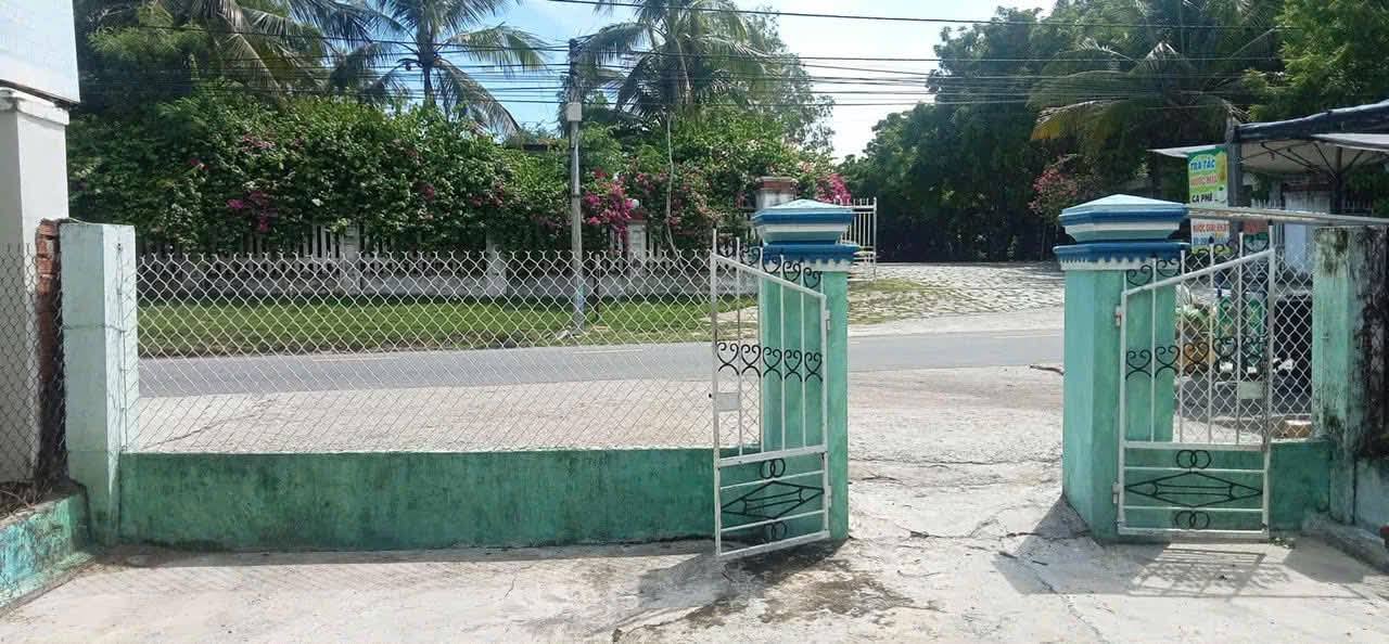 Nhà cấp 4 Ninh Thủy 355m² giá 9.012 tỷ - Đầu tư lý tưởng gần bãi tắm Dốc Lết!