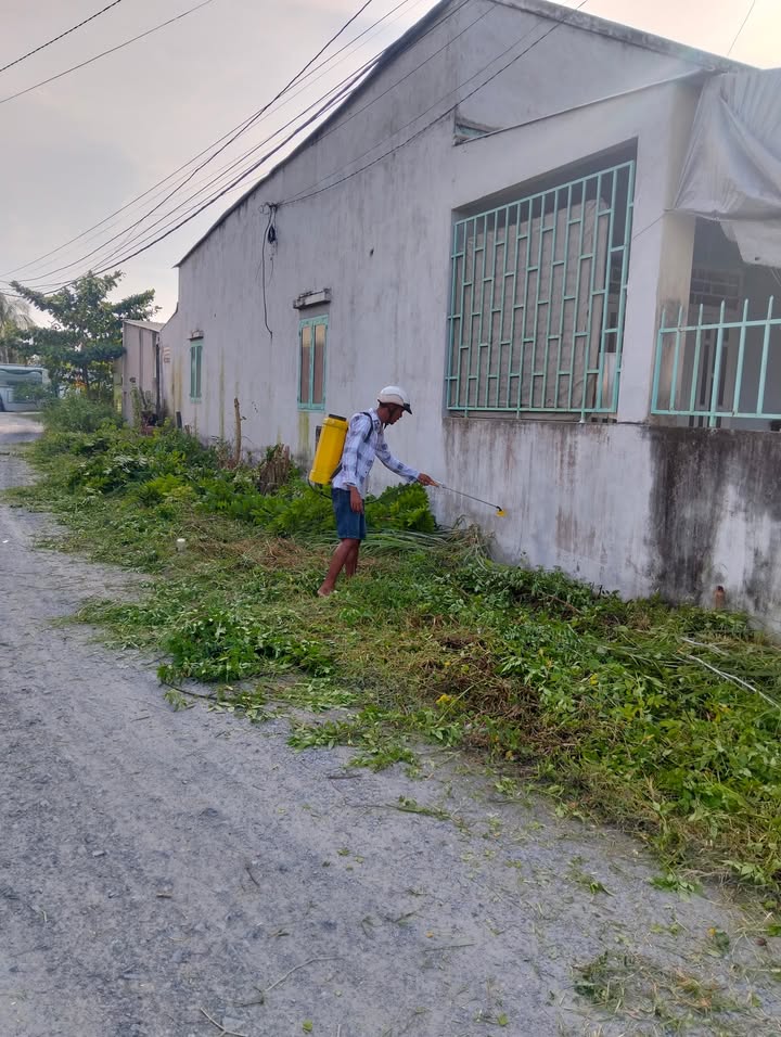 Nhà cấp 4 mặt tiền đường 572, xã Trung Lập Hạ, Củ Chi 120m² - Giá chỉ 980 triệu!