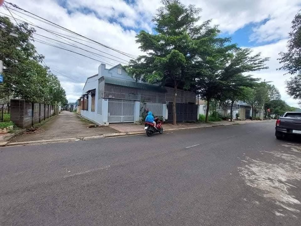 Đất Hẻm 49 Nguyễn Phúc Chu, Buôn Ma Thuột 100m² giá 1.65 tỷ - Vị trí đắc địa gần Big C!