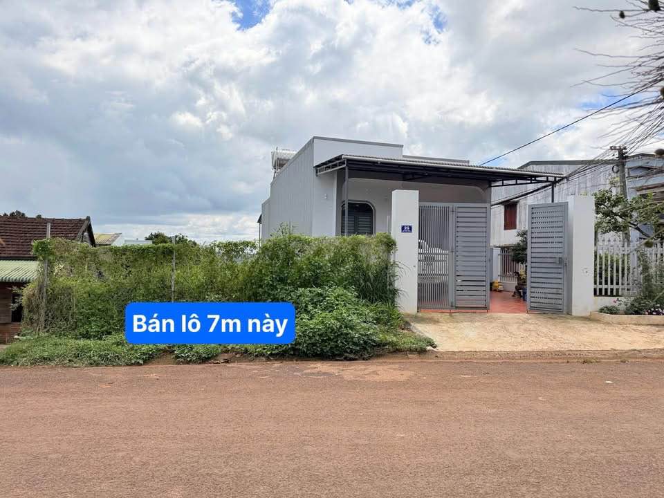 Đất nền mặt tiền Bế Văn Đàn, Ea Drang 203m² giá 1.99 tỷ - Cơ hội đầu tư hấp dẫn!