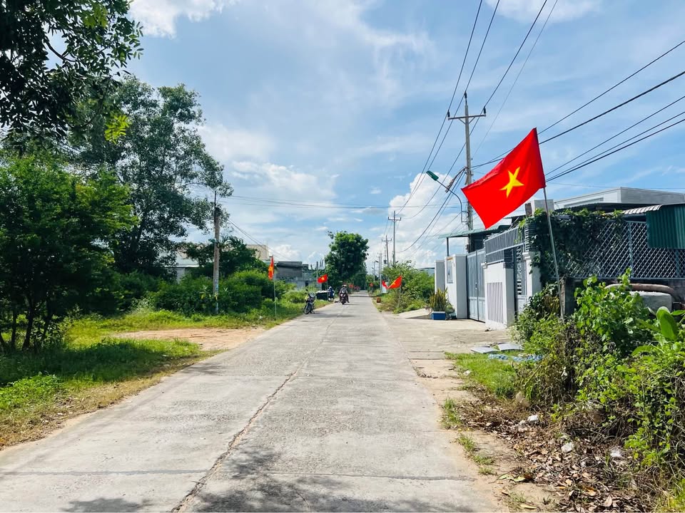 Đất nền góc Trại Giam, Phong Nẫm, Phan Thiết 111m² chỉ 850 triệu - Đầu tư sinh lời ngay!