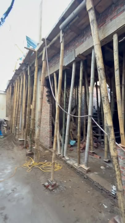 Nhà 3 tầng trung tâm phường Trần Lãm giá 1.35 tỷ - Đối diện trường học, tiện ích đầy đủ!