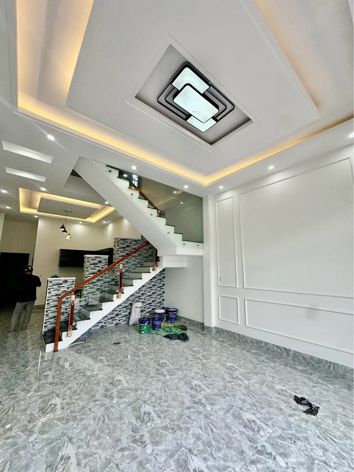 Nhà mới KDC Licogi, Phường 1, TP Cà Mau 75m² giá 2.28 tỷ - Đầy đủ tiện nghi, sẵn sàng vào ở!