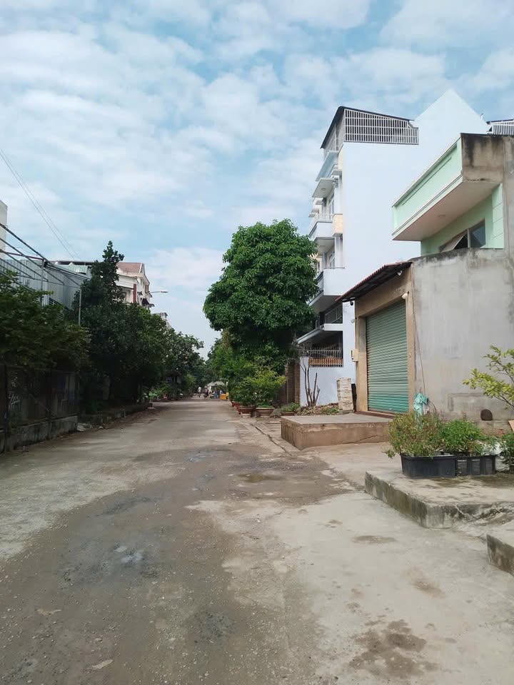 Đất KDC Bình Điền Q8 80m² giá 3.9 tỷ - Tặng nhà cấp 4 gác lửng