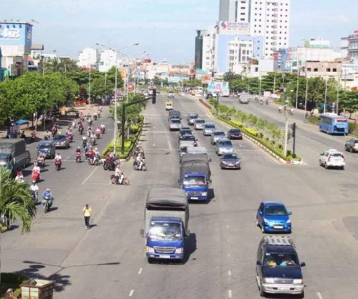 FrontHouse Bình Thạnh 108m² giá 28 tỷ - Mặt tiền kinh doanh lý tưởng!