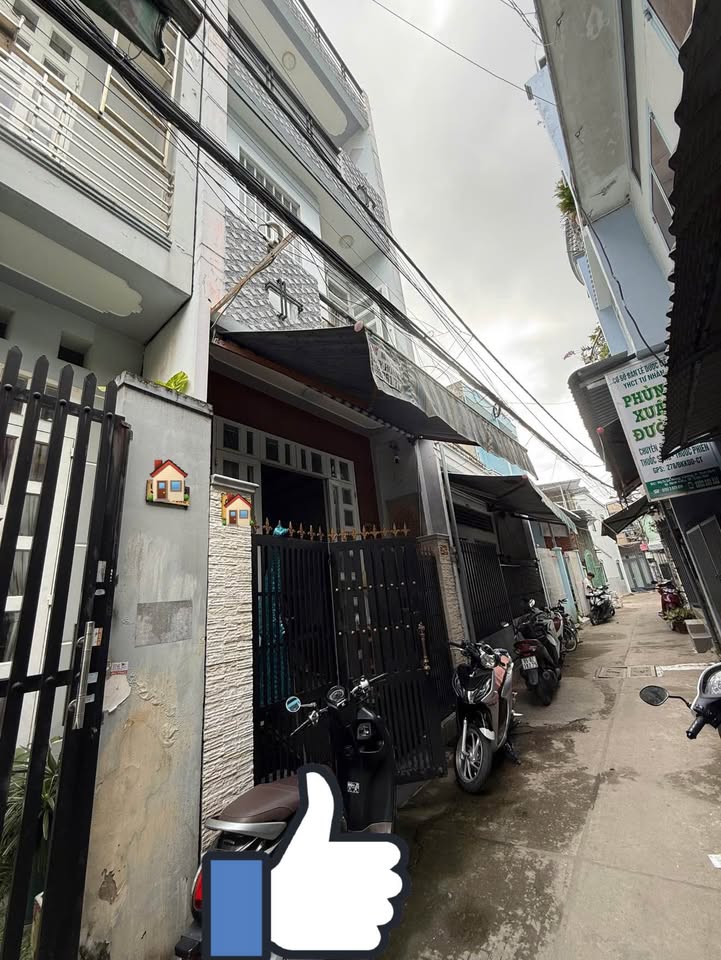 Nhà 1 trệt 3 lầu Hẻm 90 Hùng Vương, Cần Thơ 40m² giá 3.5 tỷ - Sổ hồng hoàn công!