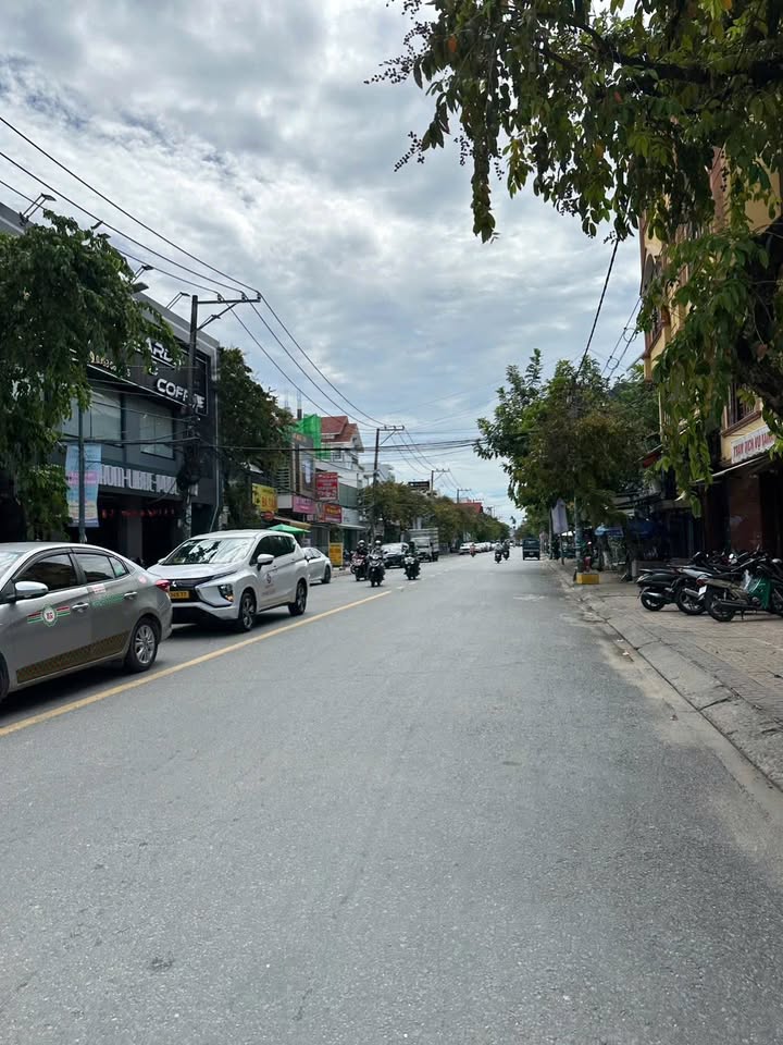 Nhà mặt tiền Trần Ngọc Quế, Ninh Kiều, Cần Thơ 228m² - Vị trí đẹp, giá tốt!