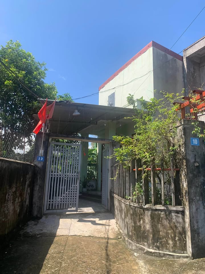 Nhà phố Bắc Lý, Đồng Hới 120m² giá 1 tỷ - Nhà đẹp, giá cực rẻ!