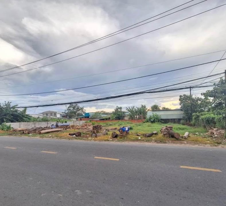 Đất mặt tiền Nguyễn Thị Định, Phú Khương, Bến Tre 906m² - Đầu tư sinh lời ngay!