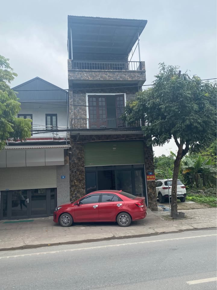 Nhà 3 tầng mặt tiền QL3 cũ, Sông Công 128m² giá chỉ 3 tỷ - Kinh doanh thuận lợi!