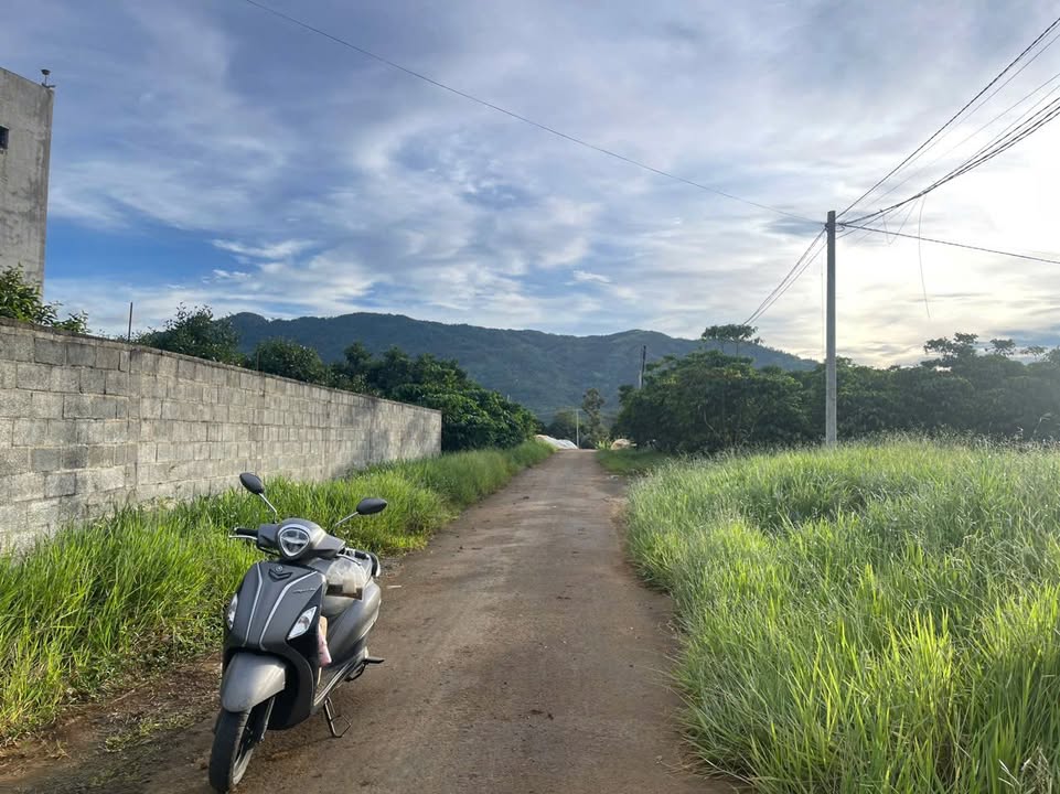 Lô đất thổ cư 200m² tại Lộc Sơn, TP. Bảo Lộc - View núi đẹp giá chỉ 2.6 tỷ!