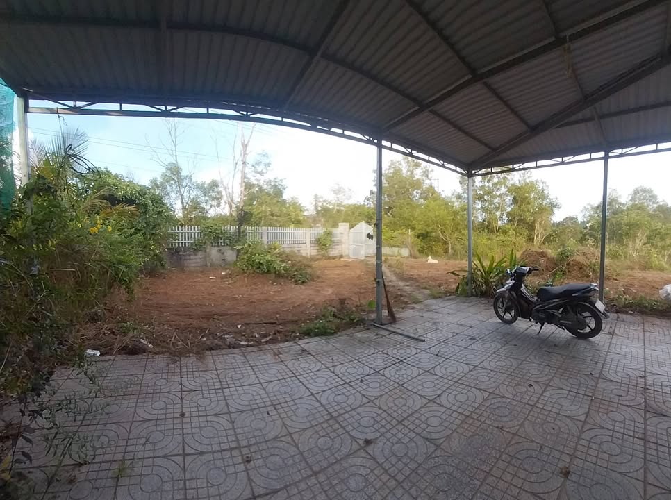 Lô đất mặt tiền Hương Toàn, Phú Quốc 1500m² giá 10 tỷ - Cơ hội đầu tư đắc địa!