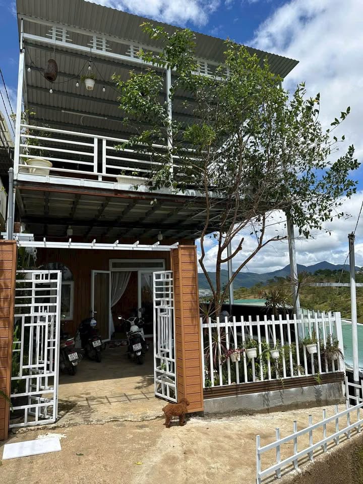Nhà bán hẻm Xô Viết Nghệ Tĩnh, Đà Lạt 150m² giá 2.6 tỷ - Cơ hội đầu tư hấp dẫn!