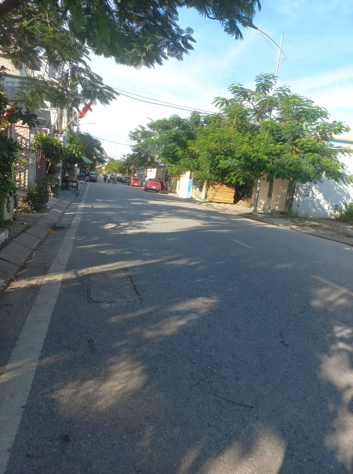 Nhà phố Hùng Vương Hồng Bàng 60m² giá 2 tỷ - Dân cư đông đúc, kinh doanh sầm uất!