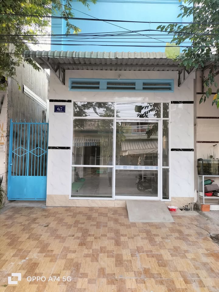 Nhà và 3 phòng trọ cho thuê đường D9 KCN Mỹ Phước 1 Bến Cát 100m² giá 2.2 tỷ - Cơ hội đầu tư hấp dẫn!