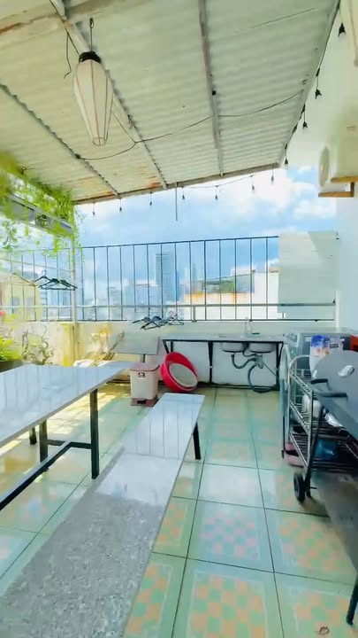 Căn hộ 4 phòng ngủ Đà Nẵng 120m² giá 20 triệu - View đẹp, gần biển Phạm Văn Đồng!
