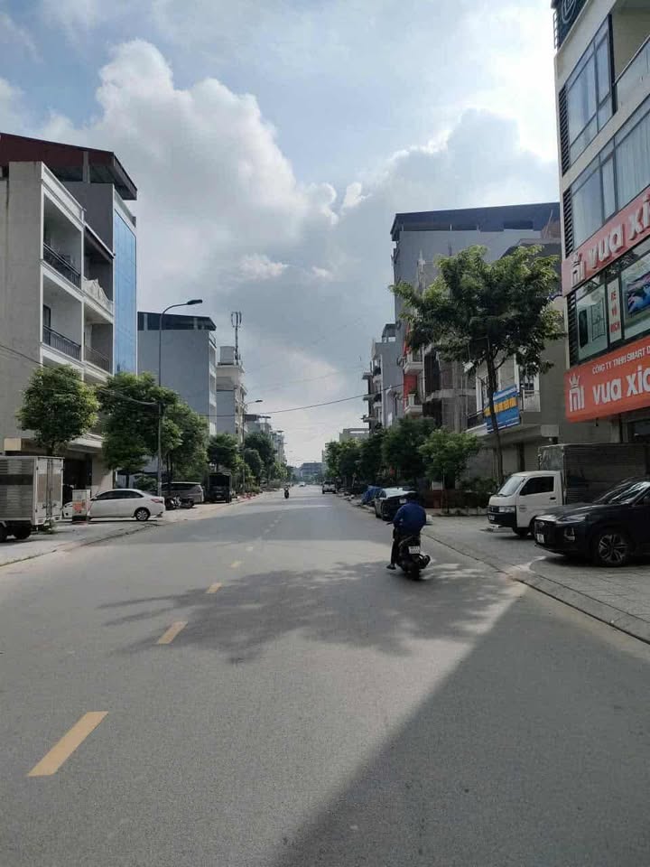 Đất nền trục chính Nguyễn Quyền, Đại Phúc 76.5m² giá 12 tỷ - Cơ hội đầu tư vàng!