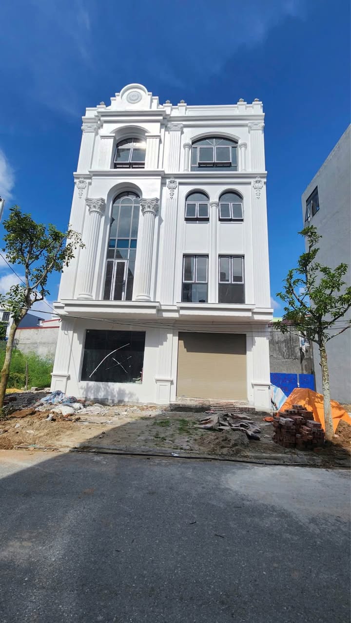 Nhà 4.5 tầng thang máy tại Lê Chân, Hải Phòng 60m² giá 9 tỷ - Đầy đủ nội thất hiện đại!