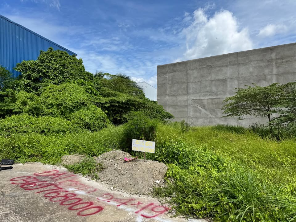 Đất nền khu phố 3, phường 9, Mỹ Tho 102m² giá 1.1 tỷ - An ninh tốt, đông dân cư!