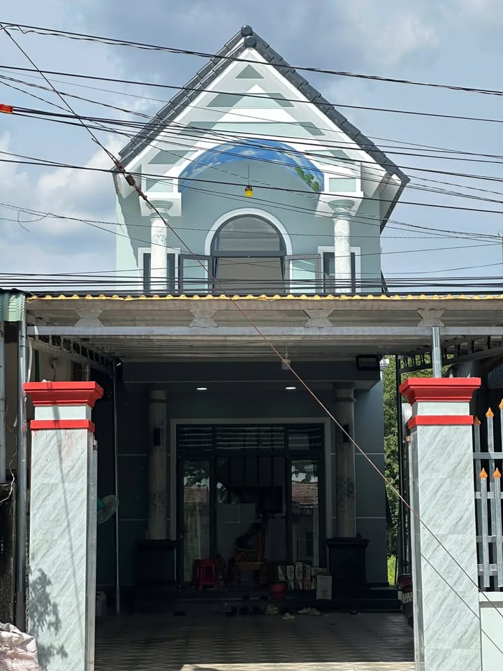 Nhà riêng Bến Cát 80m² - Sổ đỏ chính chủ, tiện ích đầy đủ!