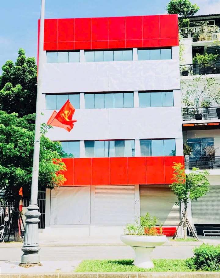 Cho thuê FrontHouse tại Vincom Huế 120m² - Mặt tiền rộng, vị trí đắc địa!