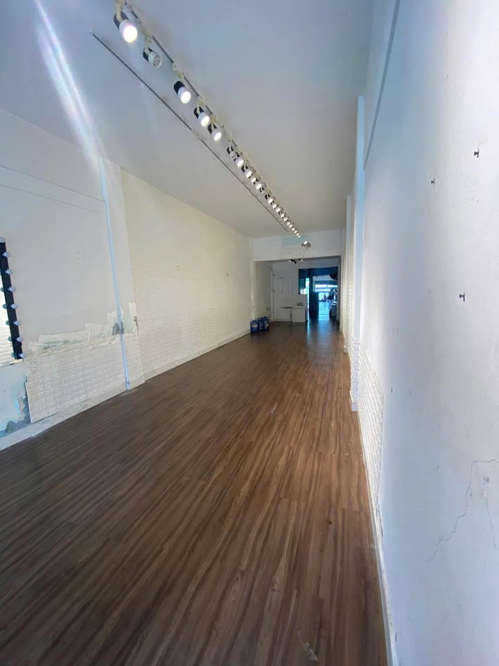 Nhà mặt tiền Lý Thường Kiệt, Mỹ Tho 72m² giá 16 triệu - Cho thuê ngay!