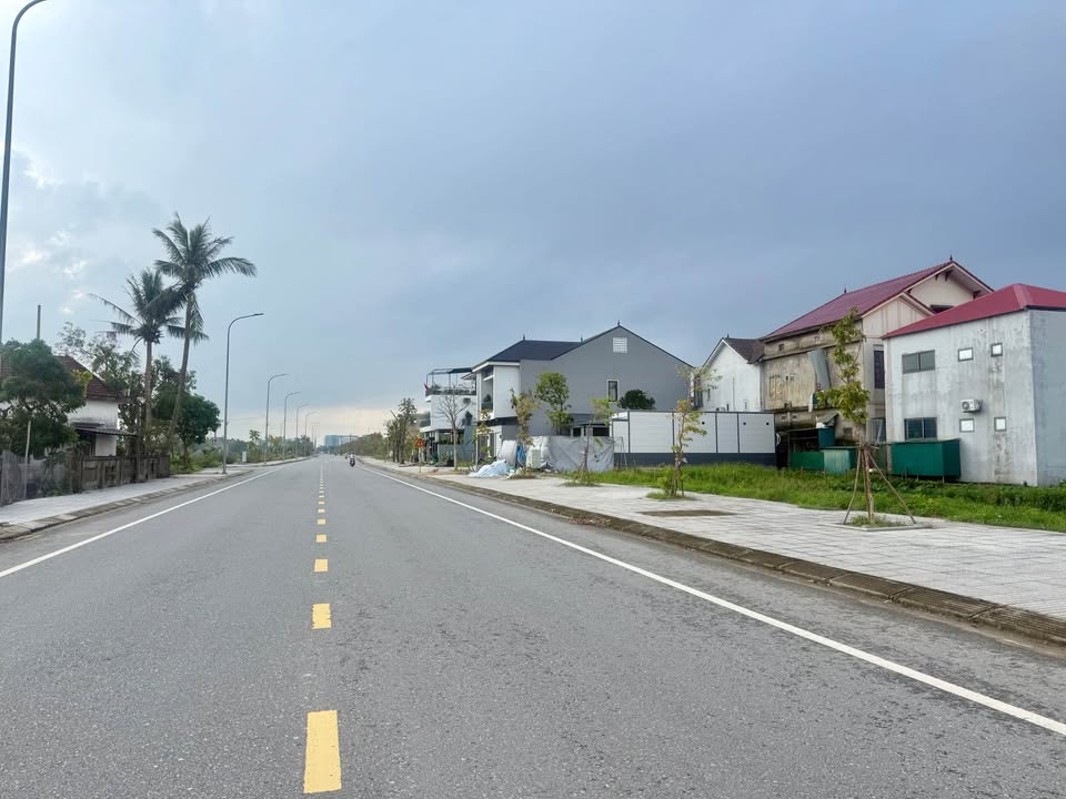 Đất mặt đường Lê Ninh, phường Trần Phú, 173m² - Kinh doanh sầm uất!