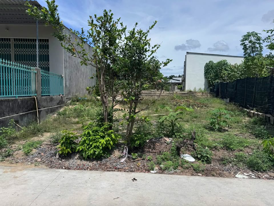 Đất nền mặt tiền đường Cồn Ngọc Thảo, Nha Trang 154m² - Giá chỉ 9 triệu/m²!