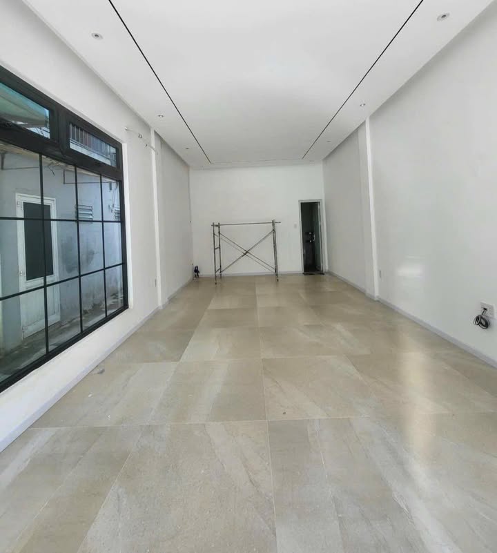 Mặt bằng cho thuê 2 mặt tiền khu An Thượng, Đà Nẵng 40m² - Phù hợp kinh doanh sầm uất!