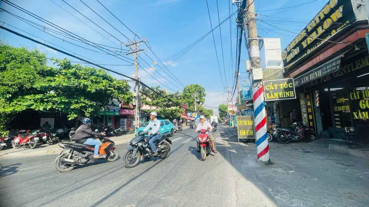 Nhà mặt tiền kinh doanh phường Linh Trung 280m² giá 2 tỷ - Cơ hội đầu tư hấp dẫn!