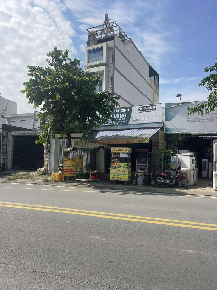 Bán nhà mặt tiền Lê Lợi Hóc Môn 130m² giá 9.5 tỷ - Tiềm năng kinh doanh lớn!