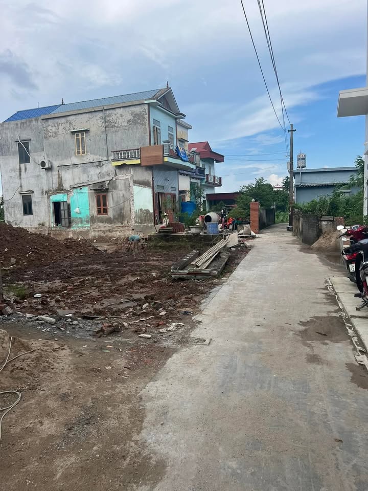 Đất nền xã Hồng Phúc, Ninh Giang 200m² - Hướng Đông, giá thương lượng!