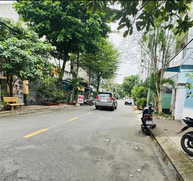 Bán nhà mặt tiền kinh doanh Lê Lâm, Tân Phú 72m² - Cơ hội đầu tư hiếm có!