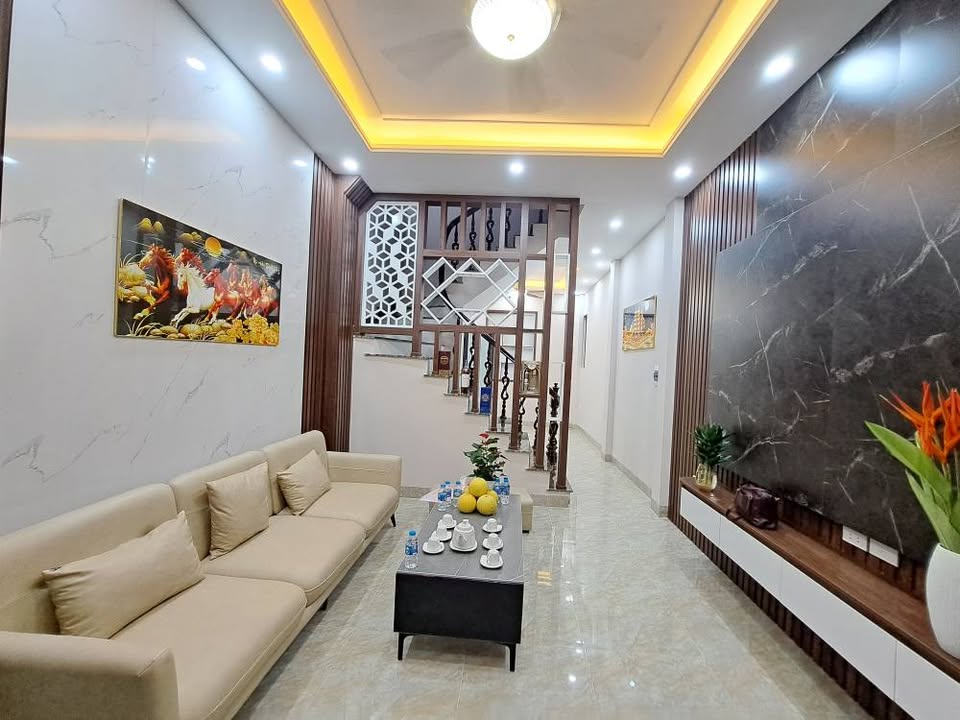 Nhà 4 tầng Khương Đình, Thanh Xuân 40m² giá 11 tỷ - Cơ hội vàng cho bạn!