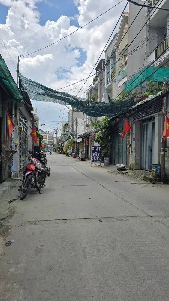 Nhà đẹp 3 tầng Đường Số 6, Bình Hưng Hòa B, 100m² chỉ 6 tỷ - Đầu tư sinh lời!