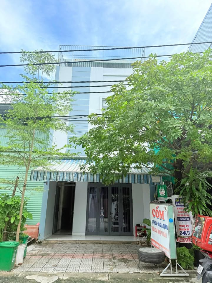 Nhà 3 tầng 191m² Mạc Đăng Doanh, Đà Nẵng giá 7.5 tỷ - Đầu tư sinh lời hấp dẫn!