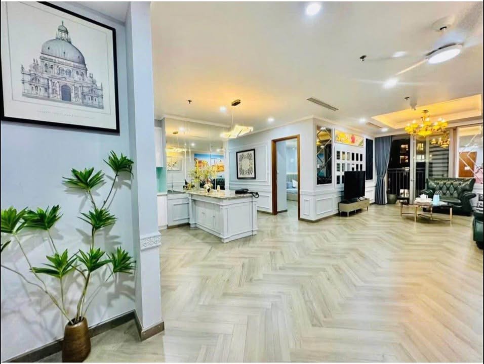 Căn hộ Times City 117m² giá thỏa thuận - Chính chủ bán nhanh, view quảng trường