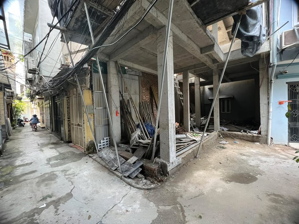 Nhà phố Văn Miếu 42m² giá thỏa thuận - Lô góc 5 tầng thang máy cực đẹp!