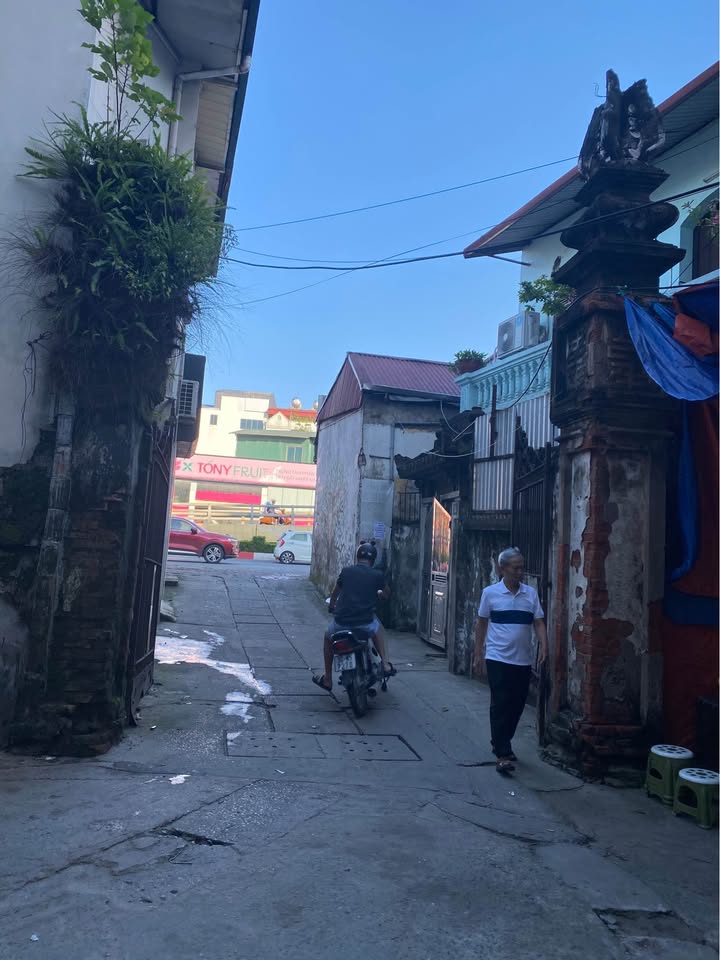 Đất chính chủ 172m² tại Ngõ 25 Lê Văn Lương - Đầu tư sinh lời lý tưởng!