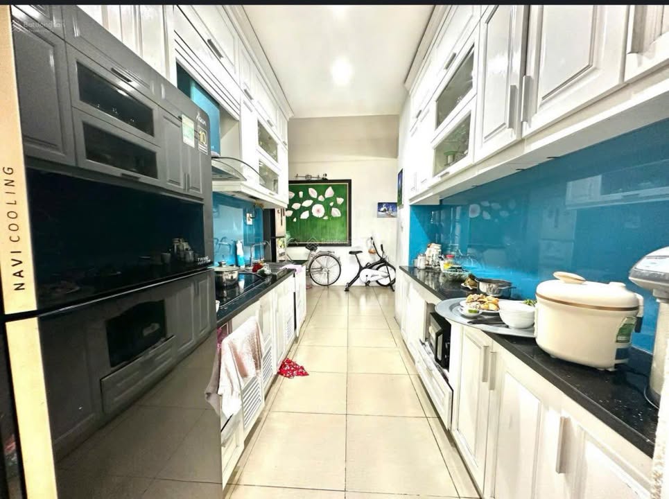 Căn hộ Chung cư HUD 121-123 Tô Hiệu 128m² giá 7 tỷ - Sổ đỏ chính chủ, lô góc tuyệt đẹp!