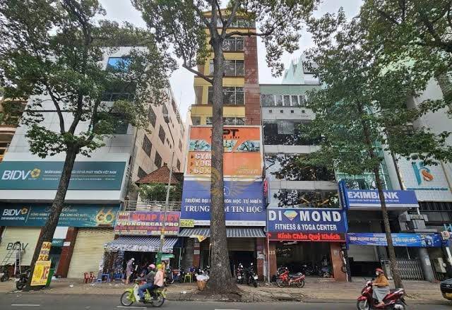 Cho thuê mặt bằng kinh doanh phố Nguyễn Chí Thanh Đống Đa 80m² - Kinh doanh đa dạng mô hình!
