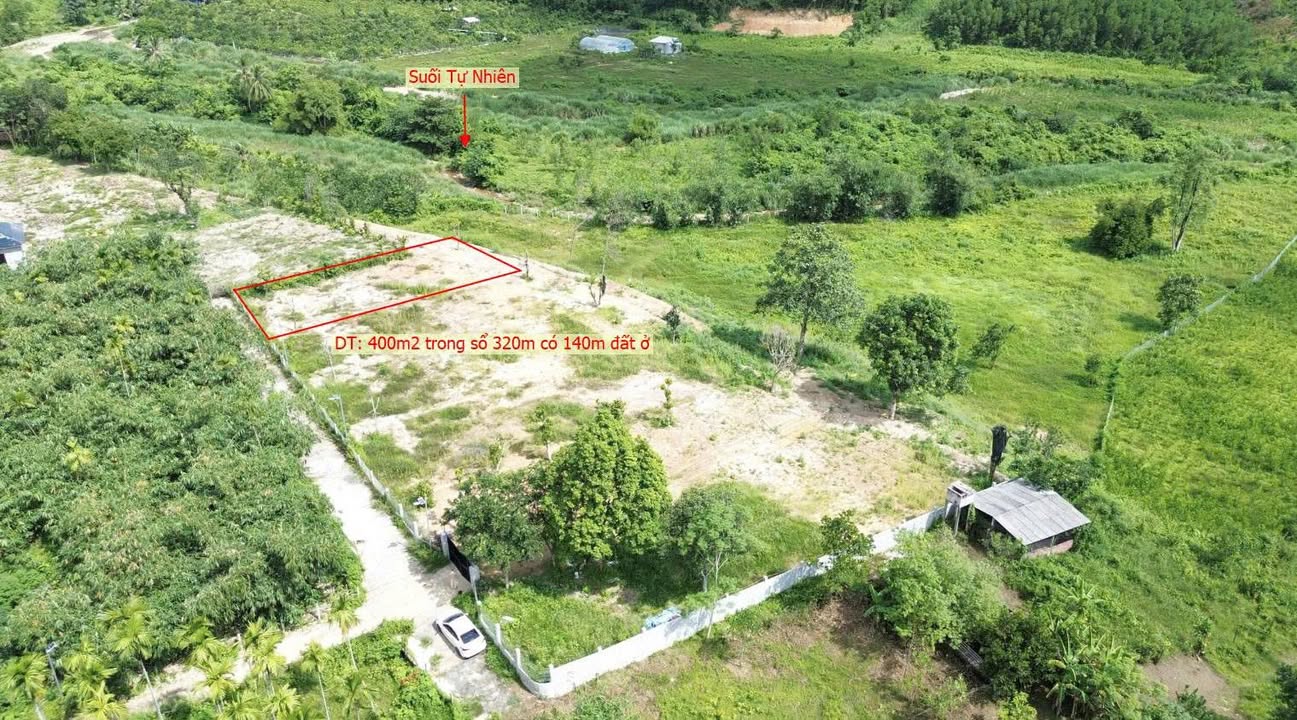 Đất Bà Nà Đà Nẵng 400m² giá 1.7 tỷ - View suối mát mẻ lý tưởng nghỉ dưỡng!