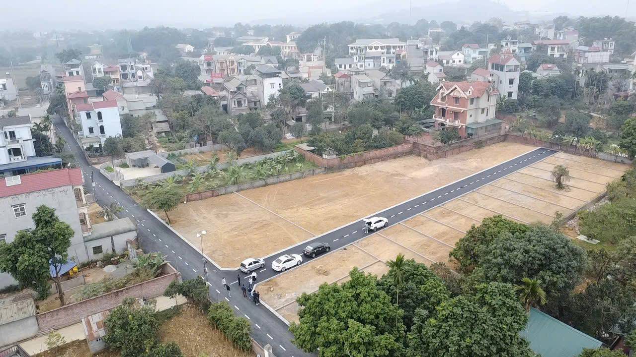 Đất nền Hòa Lạc Quốc Oai 100m² chỉ 2 tỷ - Cơ hội đầu tư tuyệt vời!