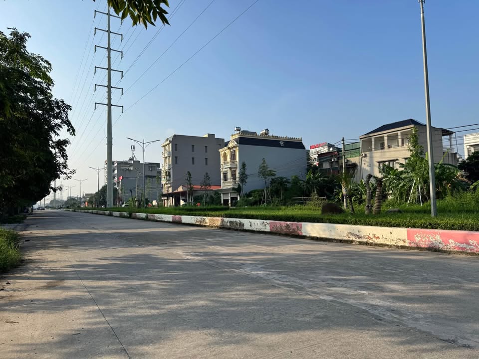 Đất liền kề Lưu Cơ, Ninh Khánh 42.25m² - Đầu ve cực đẹp, gần nhiều tiện ích!