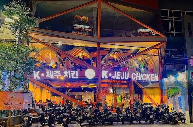 Nhà mặt tiền D5, Bình Thạnh 225m² giá 200 triệu - Kinh doanh đa ngành ngay sát ĐH Giao Thông Vận Tải!